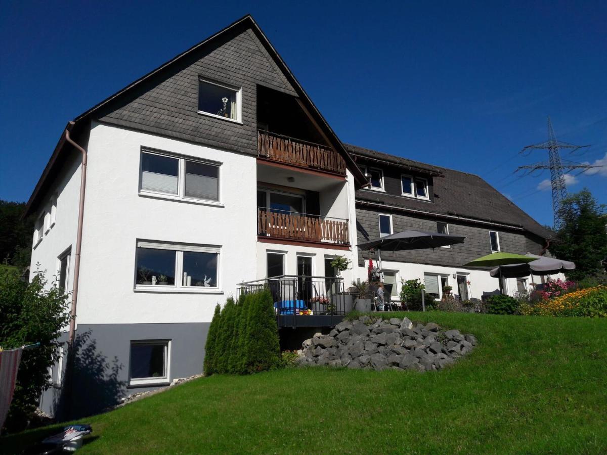 Modern Apartment In Sellinghausen With Terrace Schmallenberg Exteriör bild
